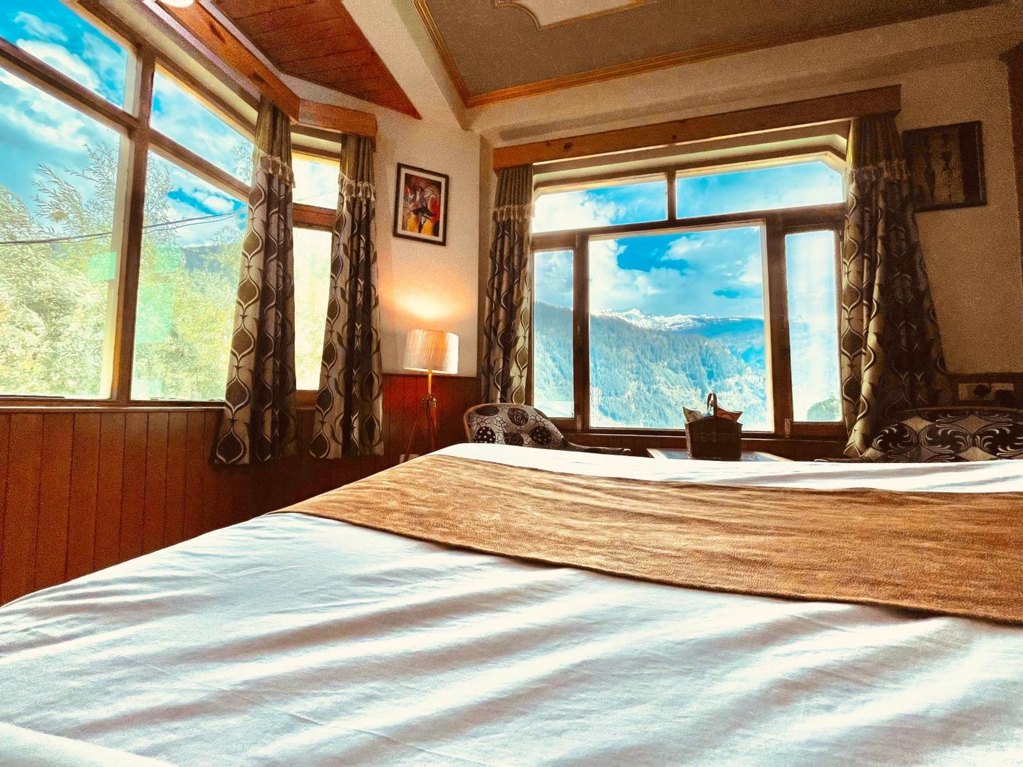 Woods Villa Cottage, Manali Eksteriør billede