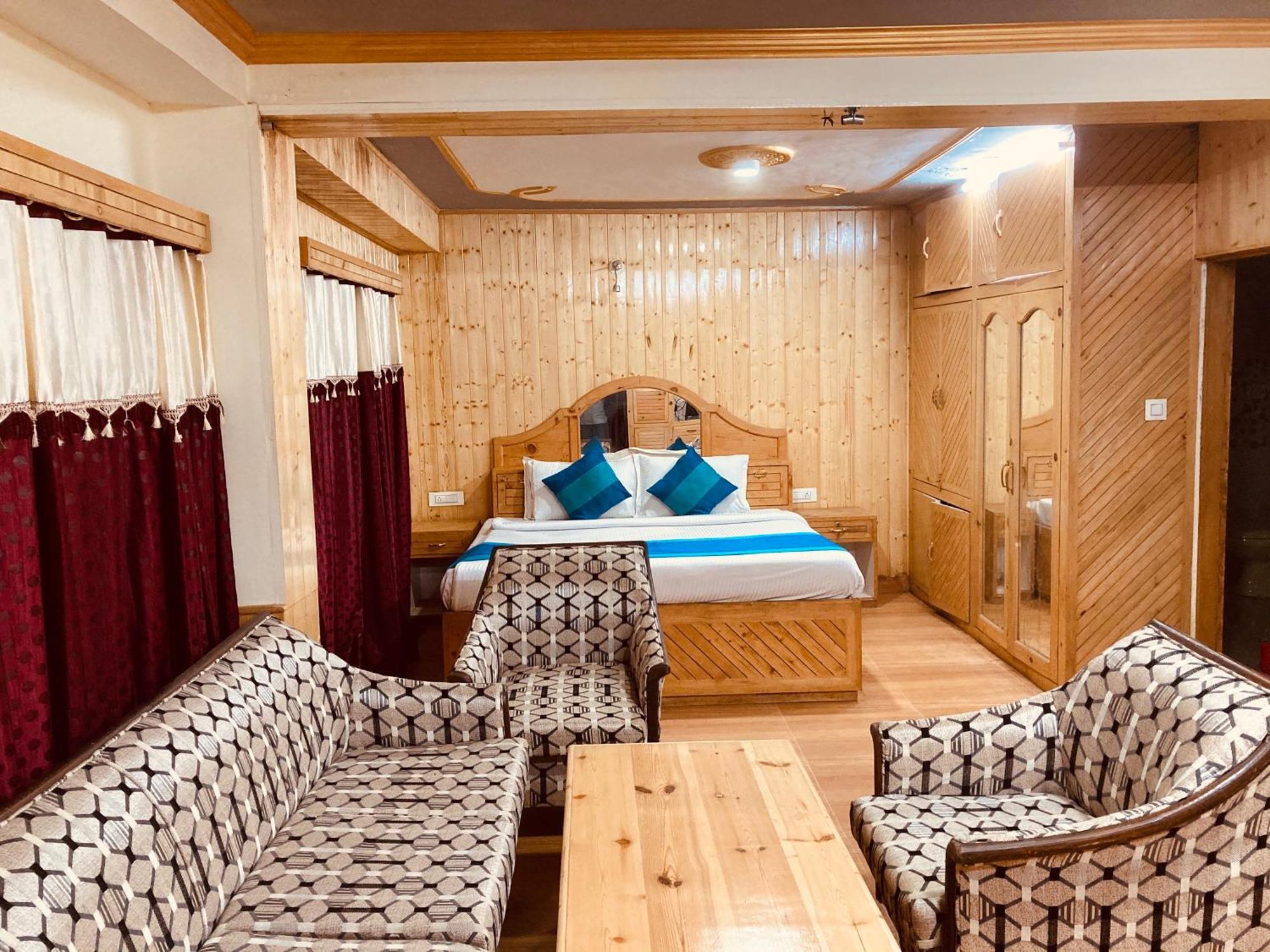 Woods Villa Cottage, Manali Eksteriør billede