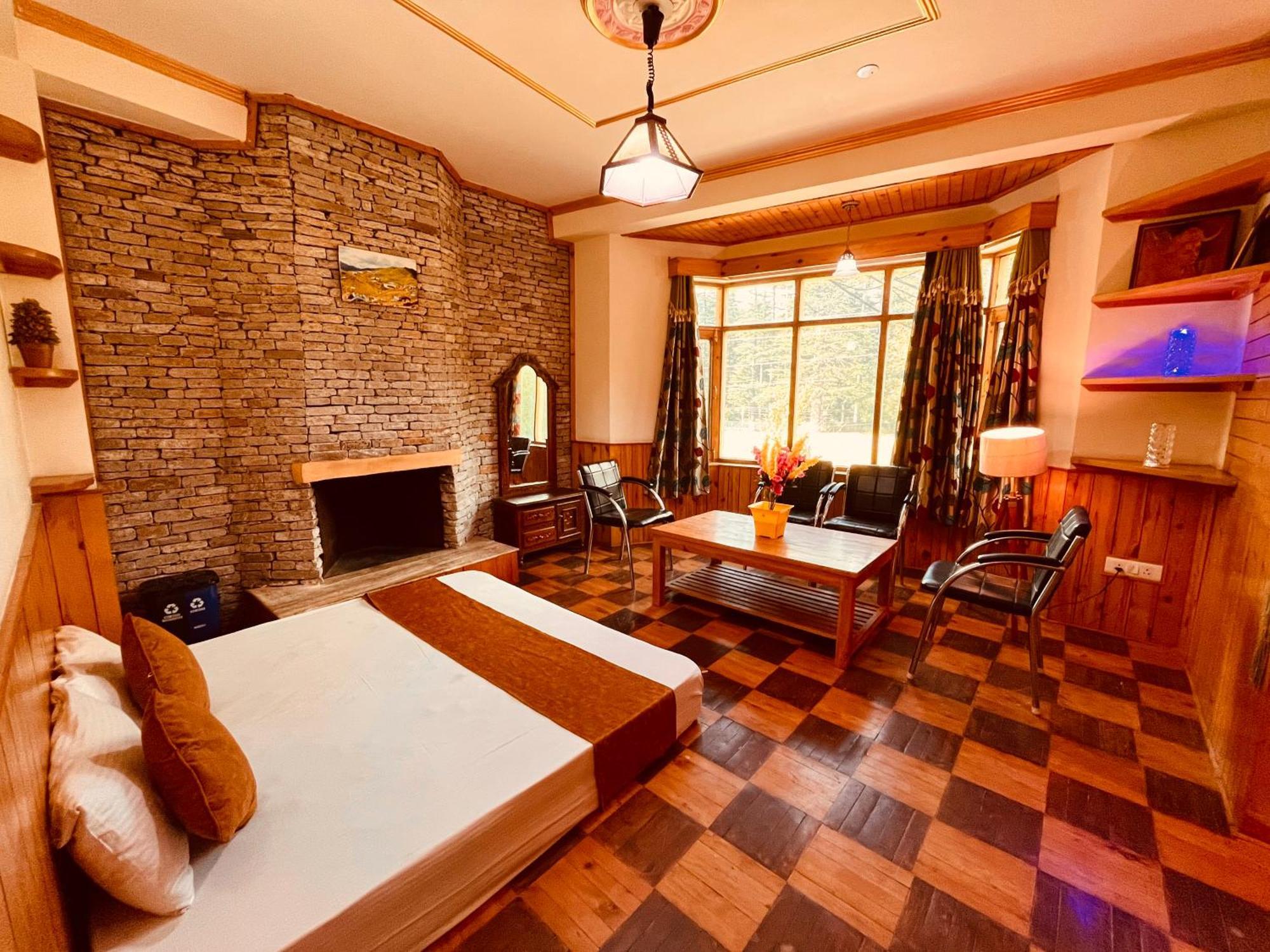 Woods Villa Cottage, Manali Eksteriør billede
